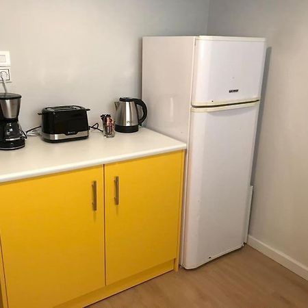 Ferienwohnung Kyparissia Cozy Flat - 5Mins Walking From Beach Exterior foto