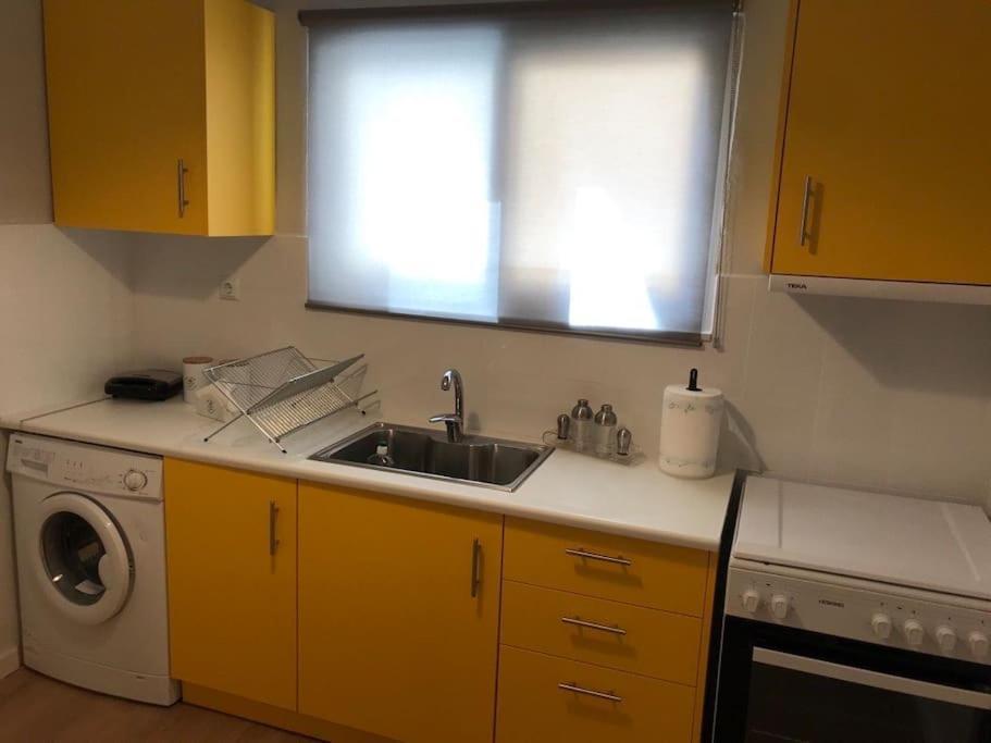 Ferienwohnung Kyparissia Cozy Flat - 5Mins Walking From Beach Exterior foto