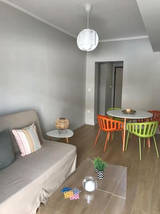 Ferienwohnung Kyparissia Cozy Flat - 5Mins Walking From Beach Exterior foto